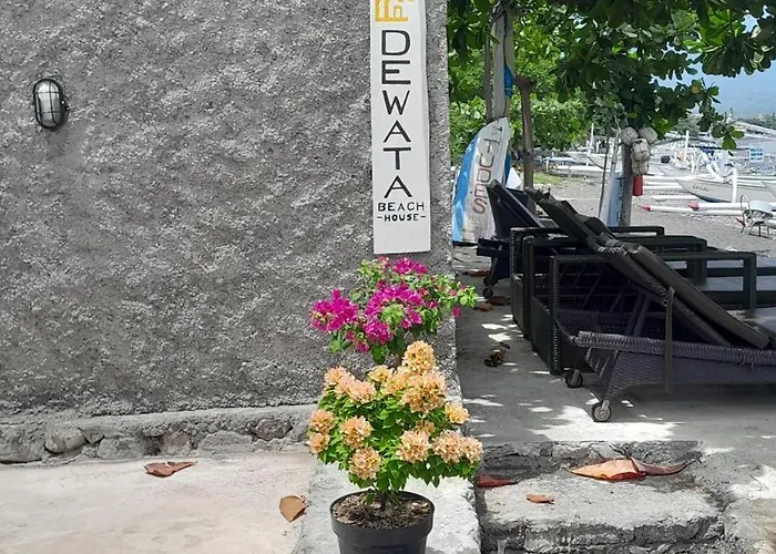 ゲストハウス Dewata House