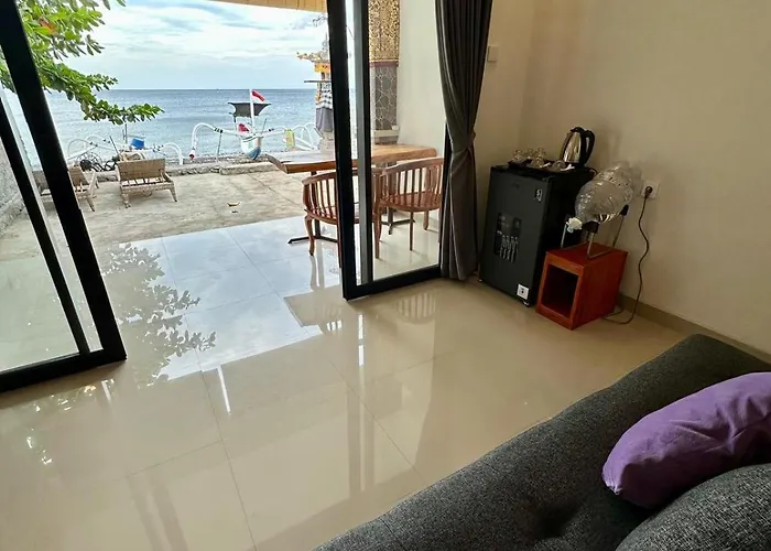 Dewata House