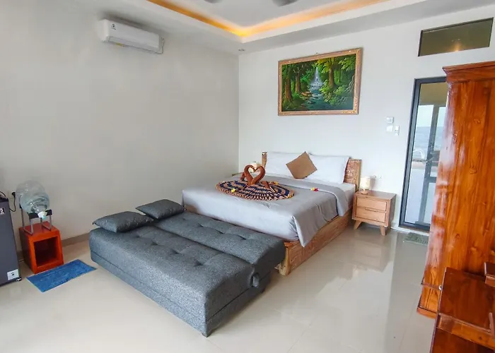 Dewata House