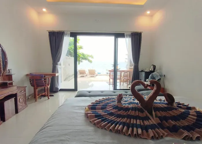 Dewata House